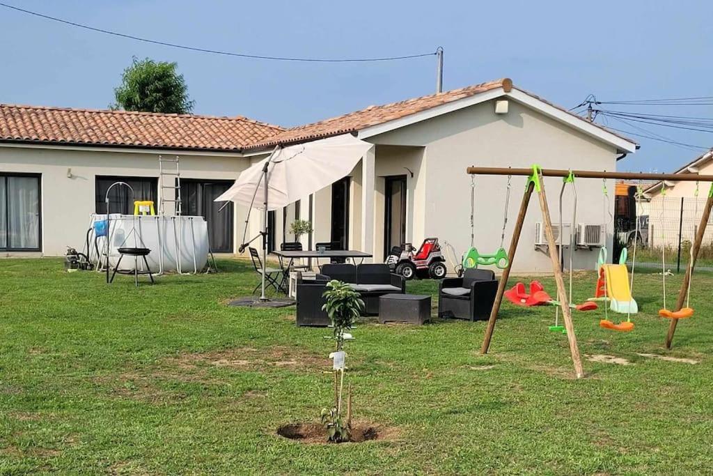 Maison Individuelle Cloturee Villa Coutras Exterior photo